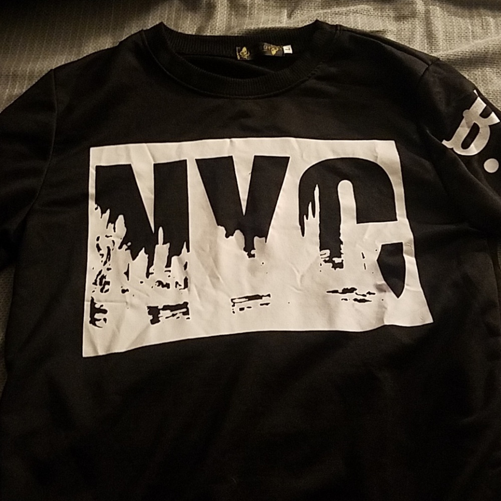 Long sleeve juniors girls top